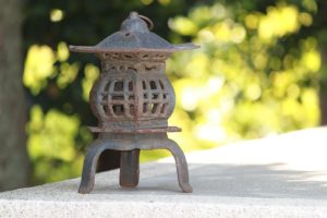 西居院(さいきょういん)平成の駆け込み寺の住所や住職廣中邦充さんについて